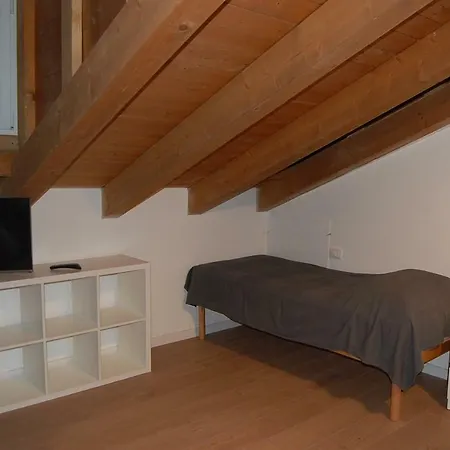 Corridoni Lägenhet *